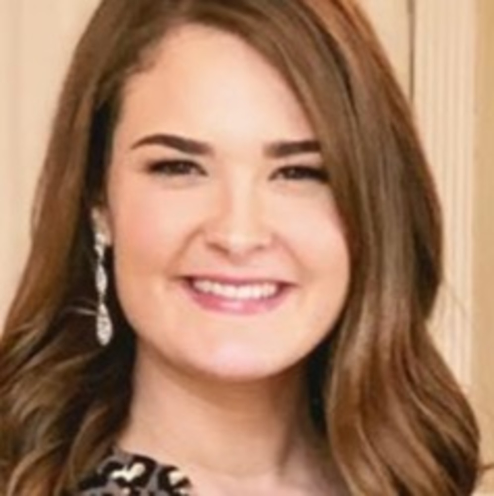 Meet your Posher, Alyssa